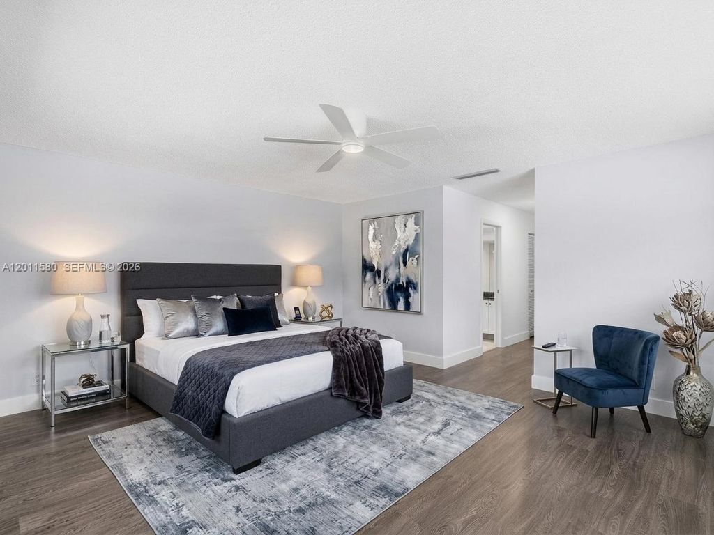 Photo of 110 Dunwoody Ln #16-88, Hollywood, FL 33021 (MLS # A12011580)