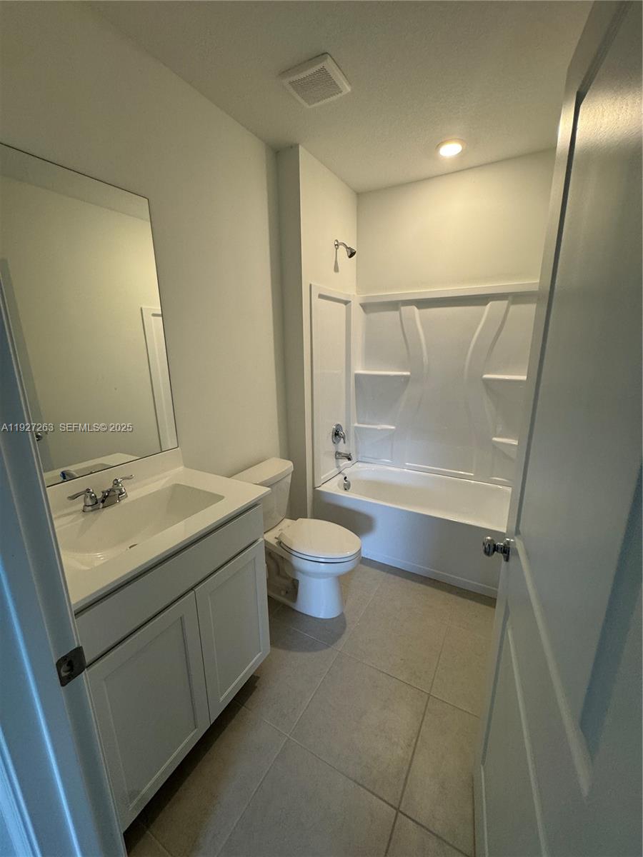 LTC RANCH WEST PHASE 1 - Residential Lease