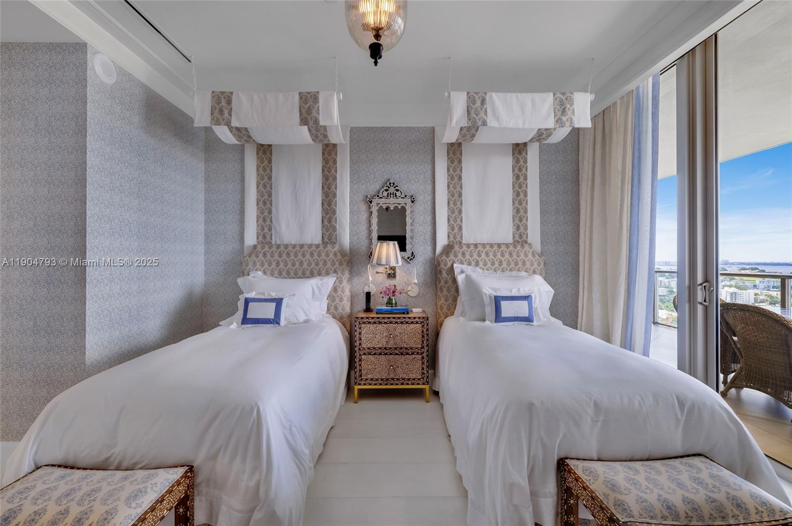 BAL HARBOUR NORTH SOUTH C - Residential