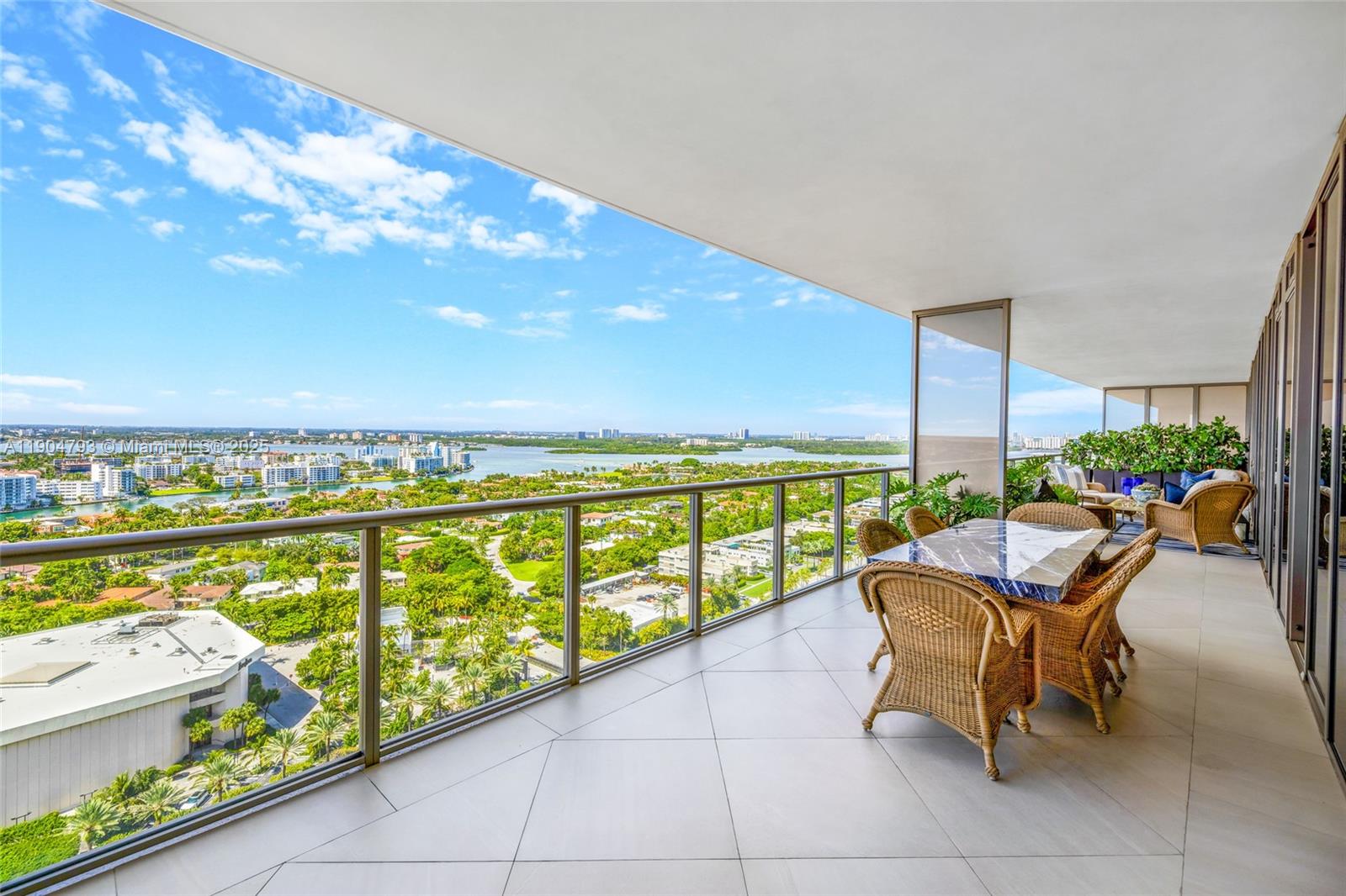 BAL HARBOUR NORTH SOUTH C - Residential