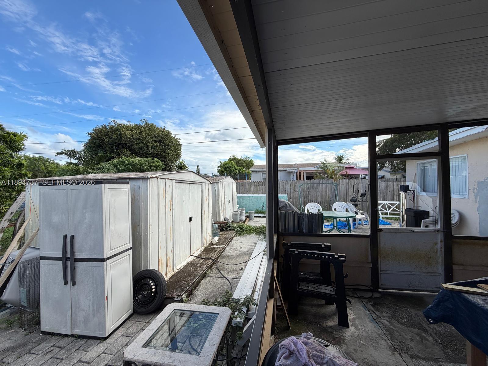 HILLCREST AT L W - Residential