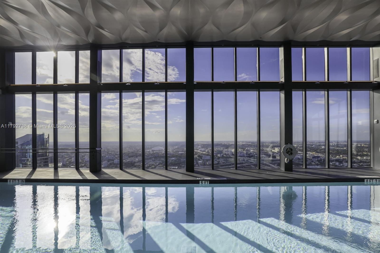 ONE THOUSAND MUSEUM CONDO - Residential