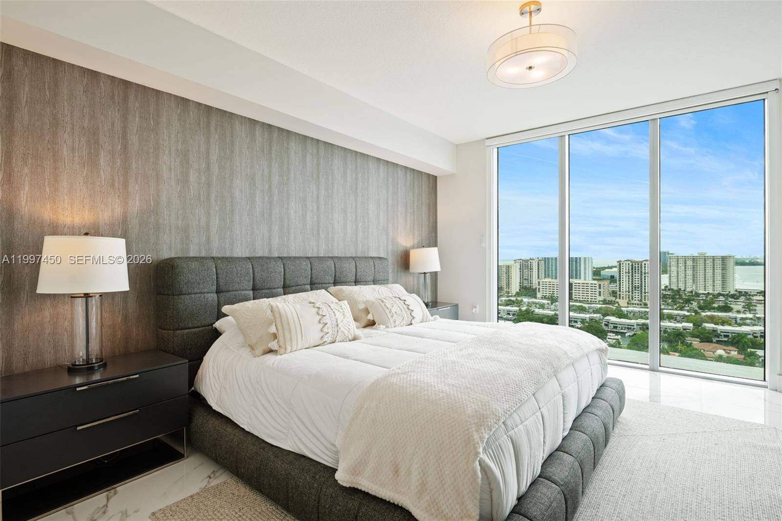 PARQUE TOWERS CONDO - Residential