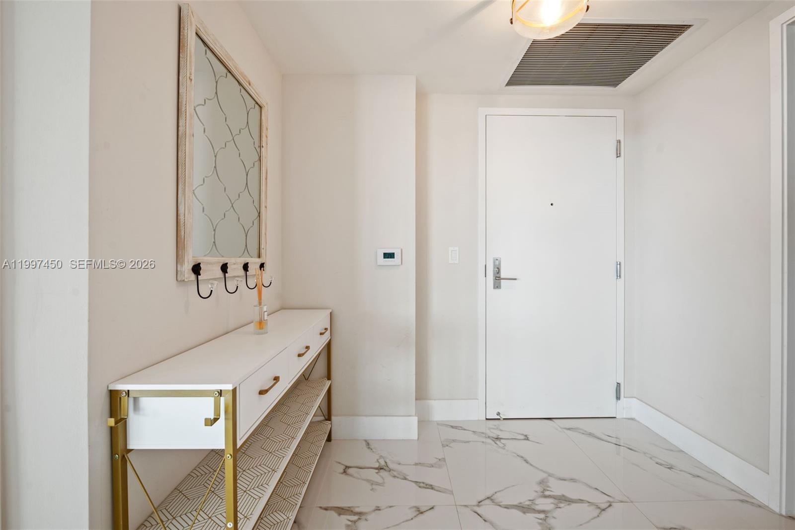 PARQUE TOWERS CONDO - Residential