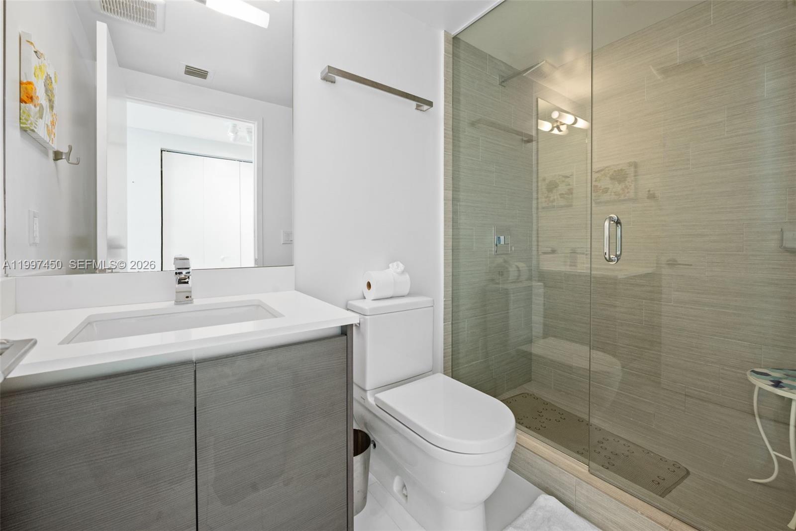 PARQUE TOWERS CONDO - Residential