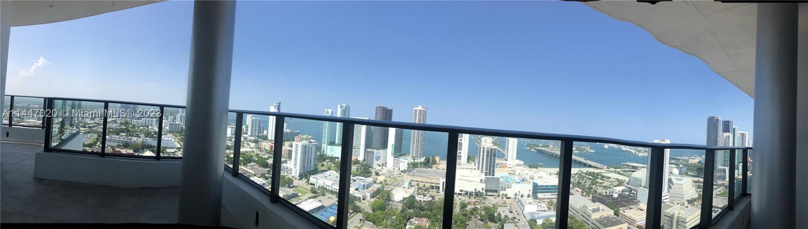 CANVAS CONDO - Residential Lease