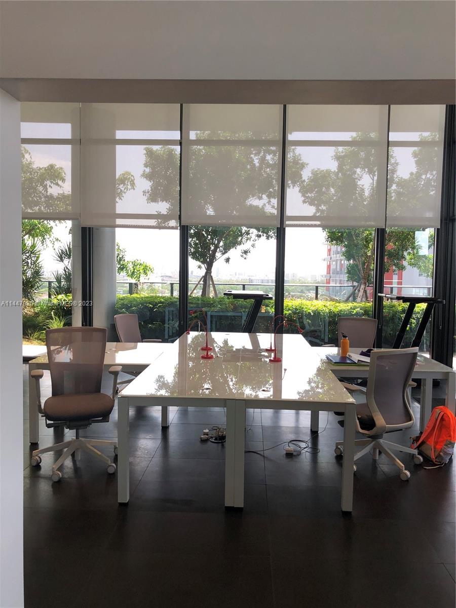 CANVAS CONDO - Residential Lease
