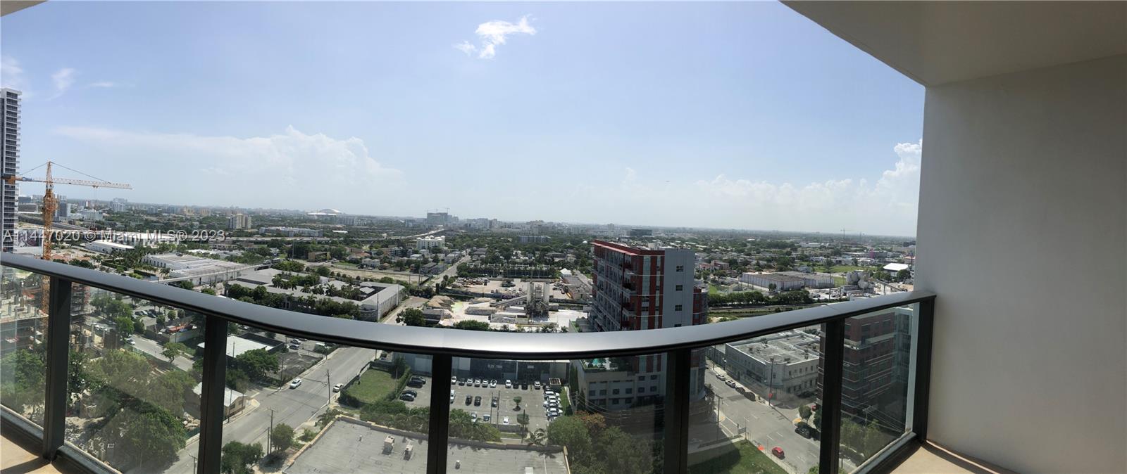 CANVAS CONDO - Residential Lease