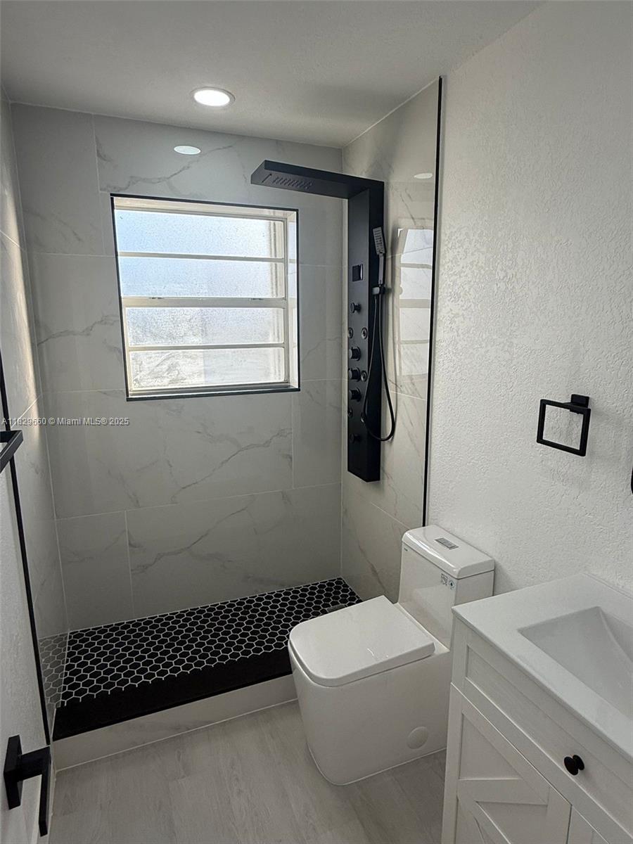 REALSITE GDNS SEC 2 - Residential