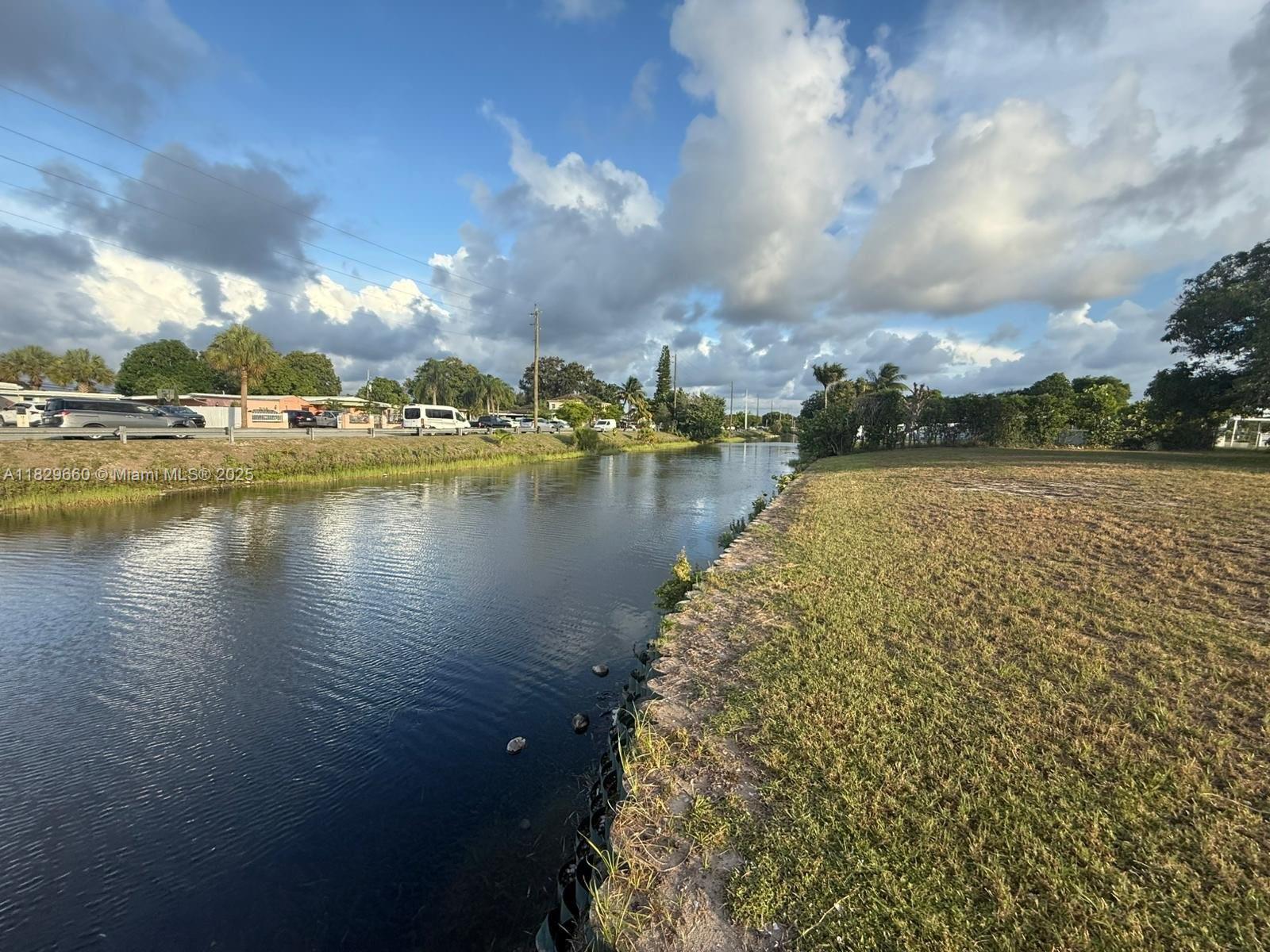 REALSITE GDNS SEC 2 - Residential