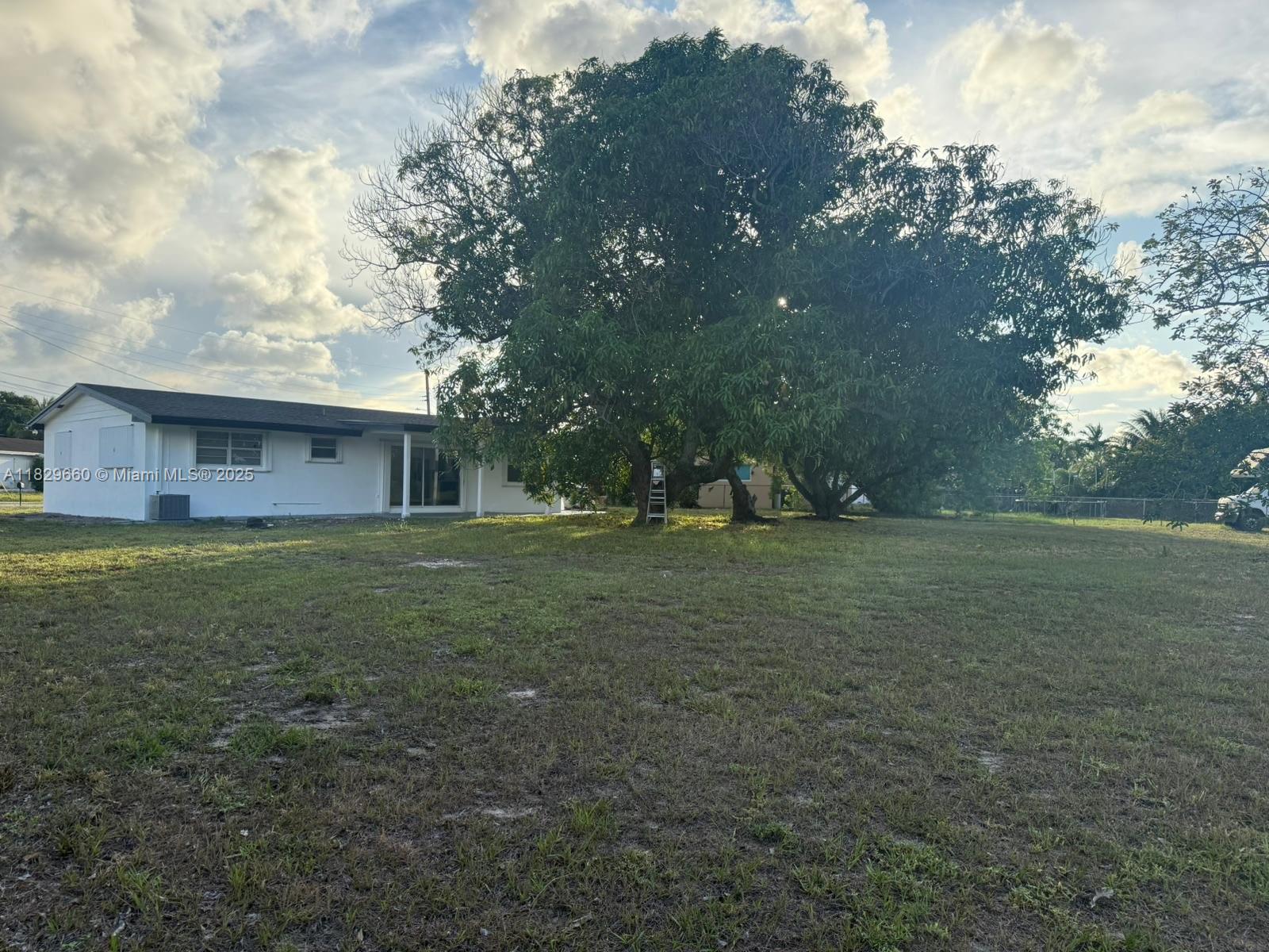 REALSITE GDNS SEC 2 - Residential