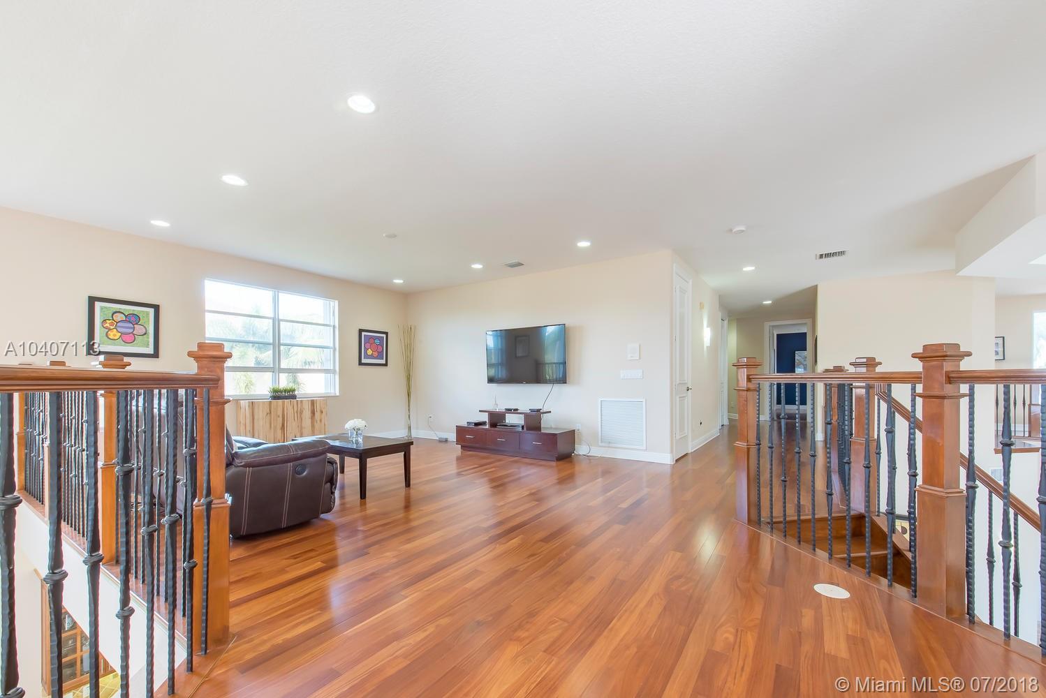 LONG LAKE RANCHES PLAT TW - Residential