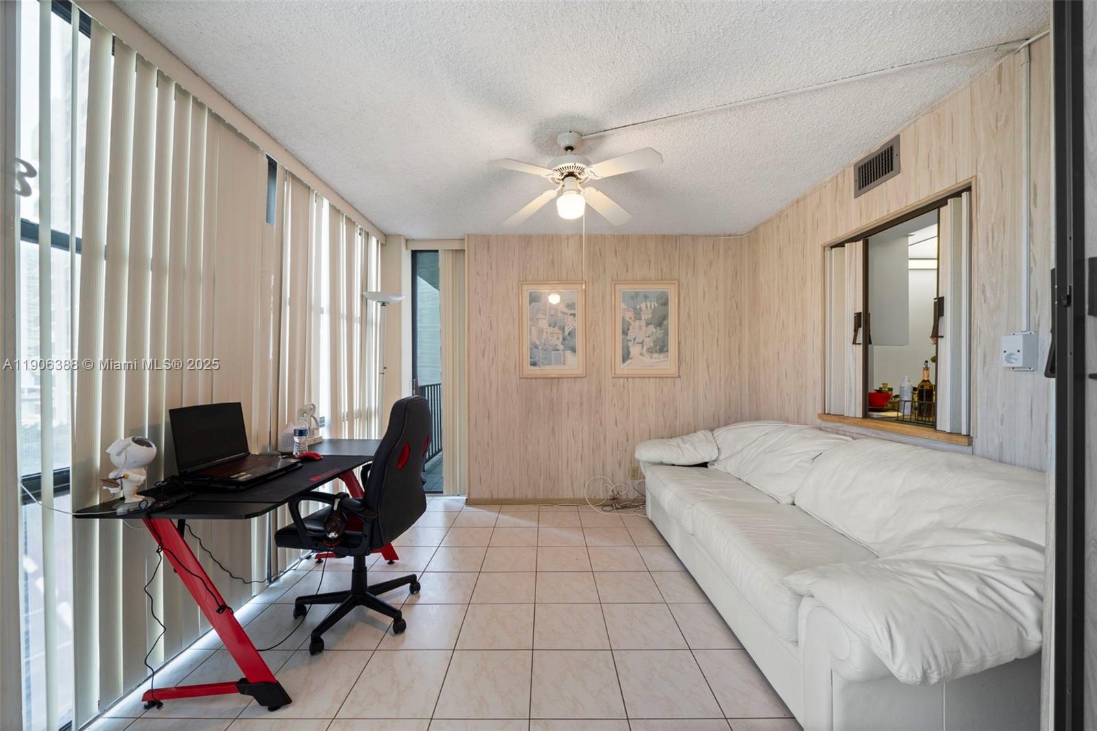 OCEANVIEW PARK CONDO - Residential Lease