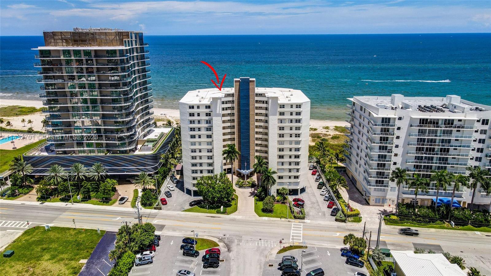 Amazing totally upgraded 2 bed 2 bath unit with direct ocean view with balcony. Ocean view from main bedroom. Lease can start on January 1, 2024. Brand new kitchen with appliances. Bathrooms completed upgraded. Unit has impact windows and doors. Building has great amenities. with a great location close to restaurants shopping and entertainment. Easy to show. Call today