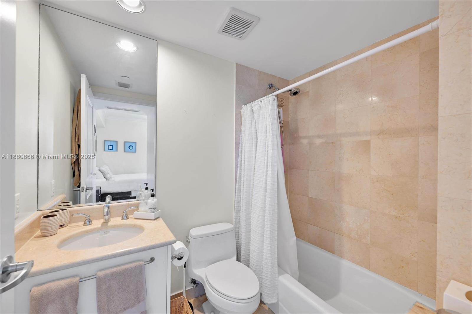 OCEAN PALMS CONDO - Residential Lease