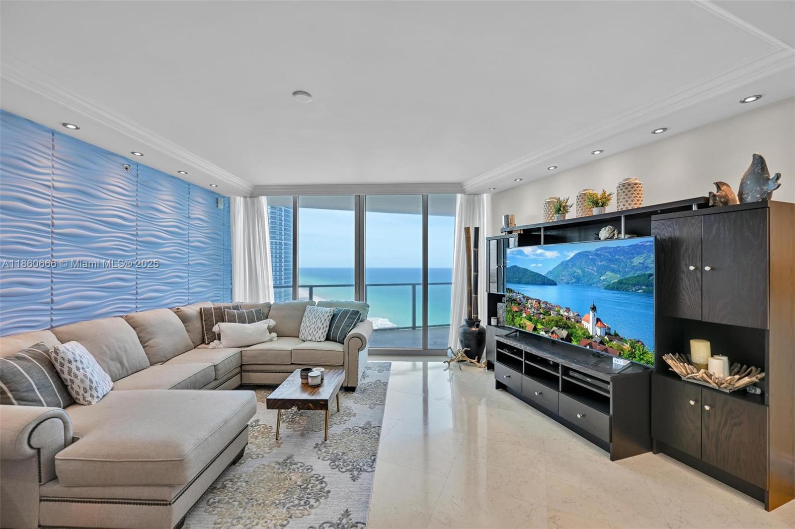 3101 S Ocean Dr 2807