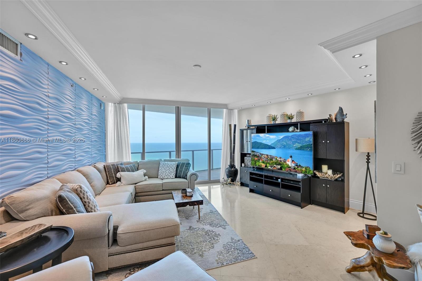 3101 S Ocean Dr 2807