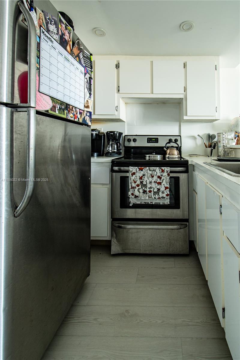 MIRADOR 1035 CONDO - Residential