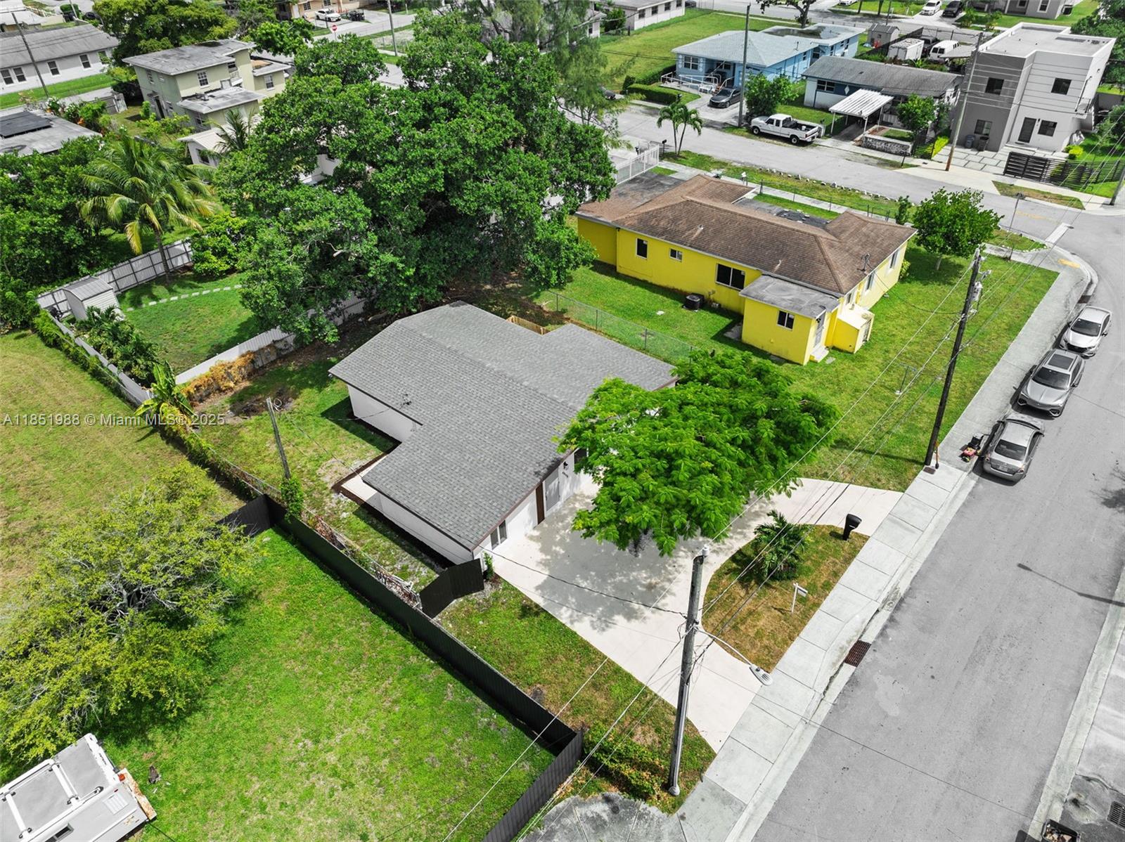 PARA VILLA HEIGHTS - Residential