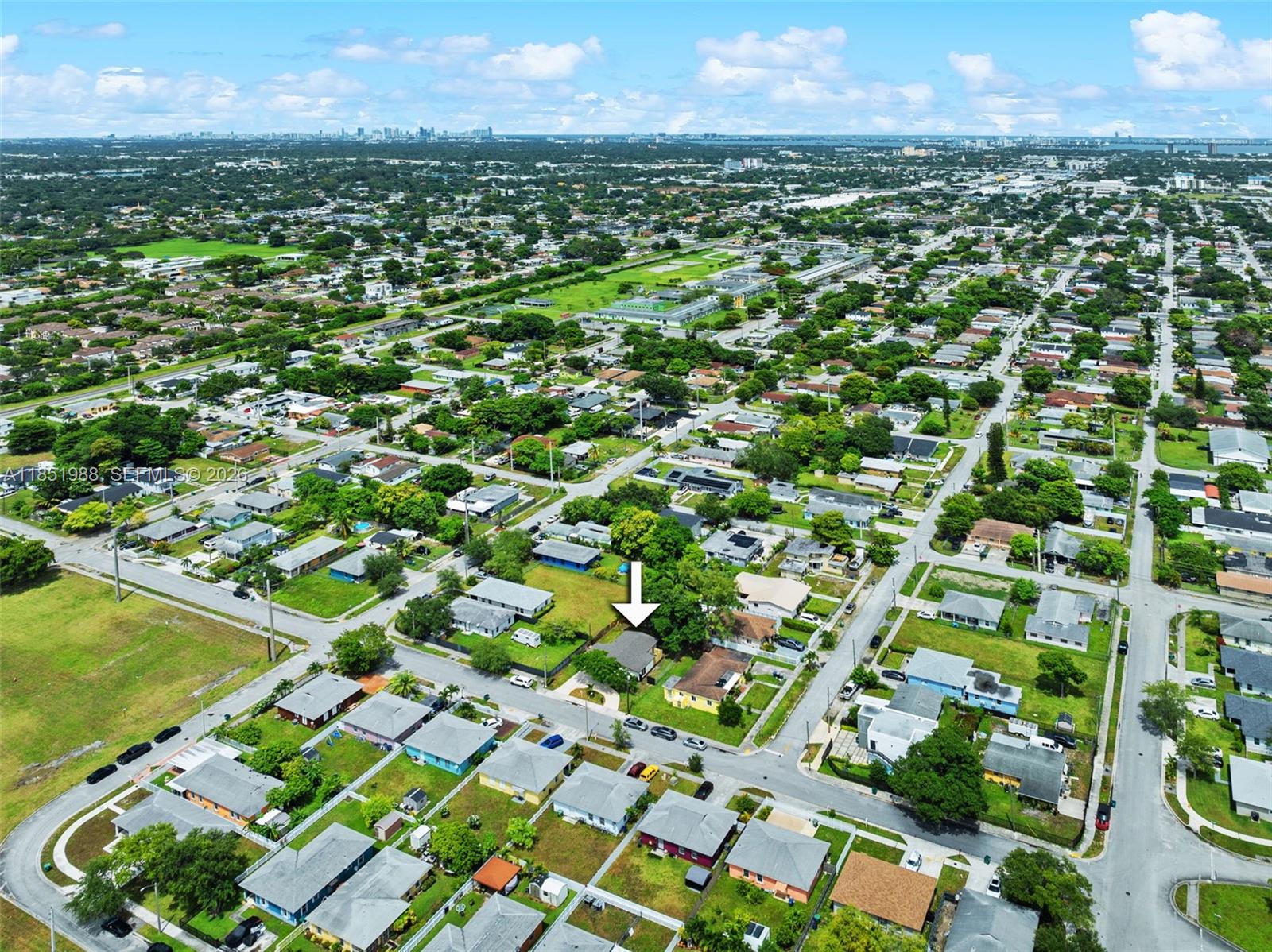 PARA VILLA HEIGHTS - Residential