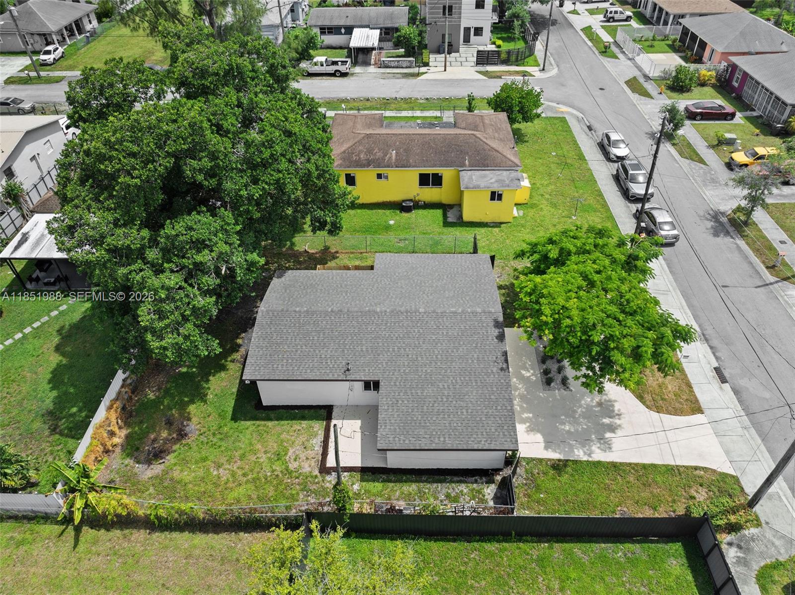 PARA VILLA HEIGHTS - Residential