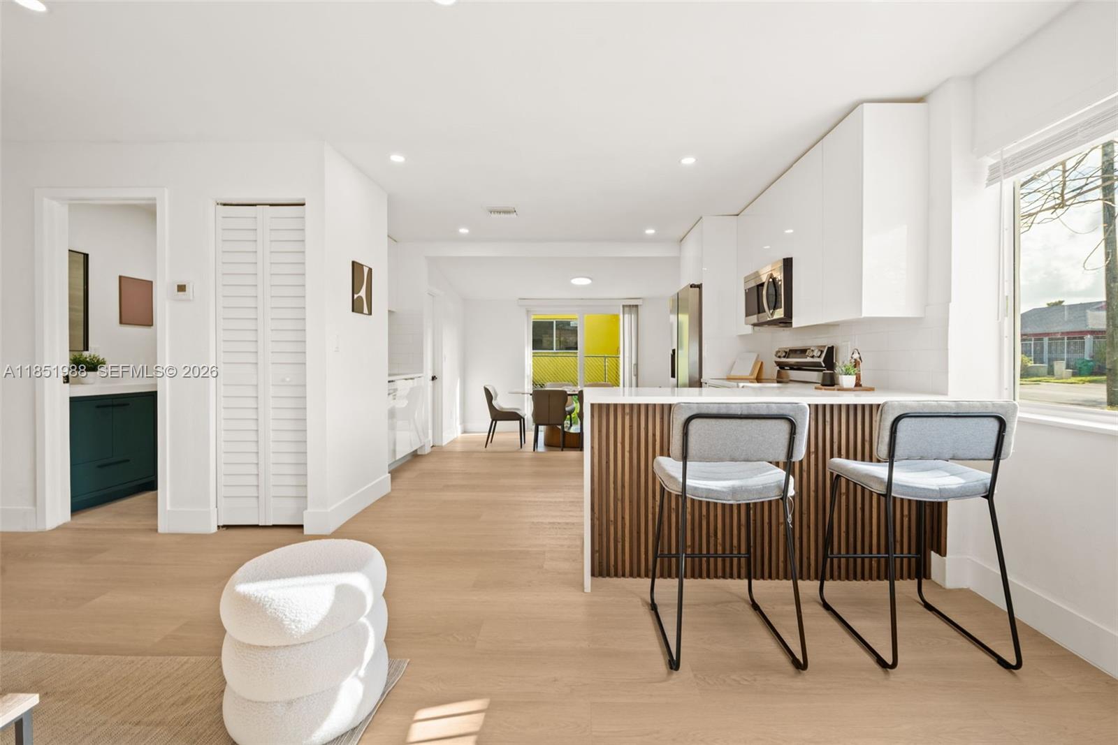 PARA VILLA HEIGHTS - Residential