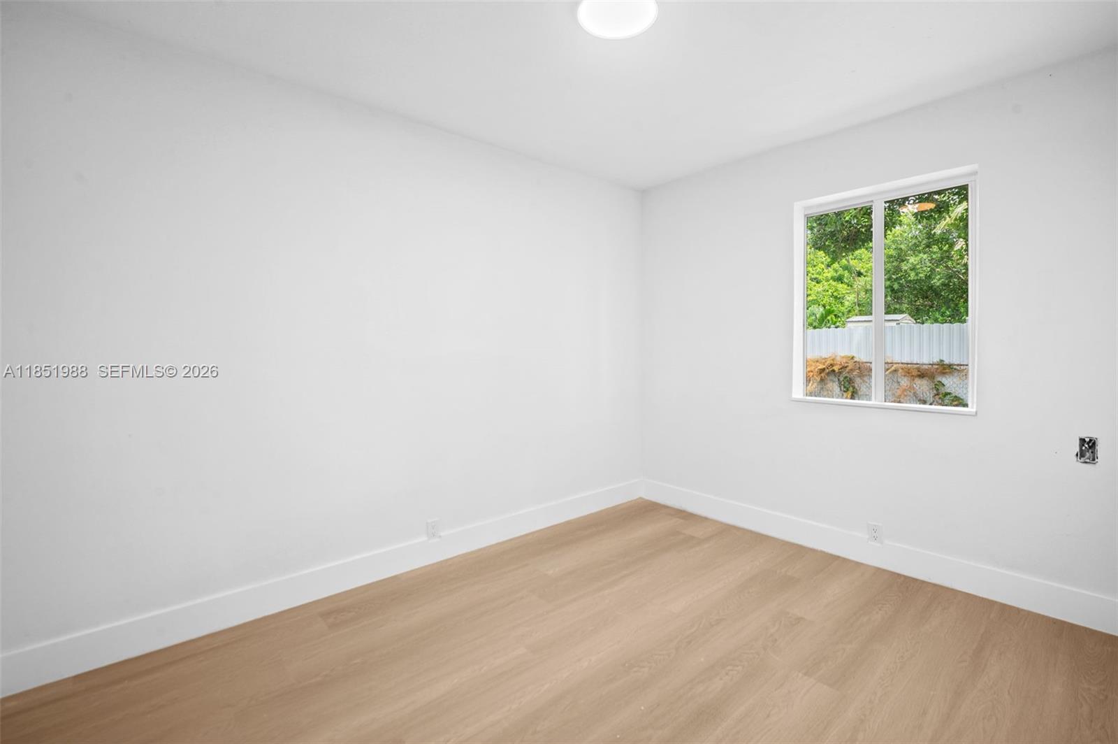 PARA VILLA HEIGHTS - Residential