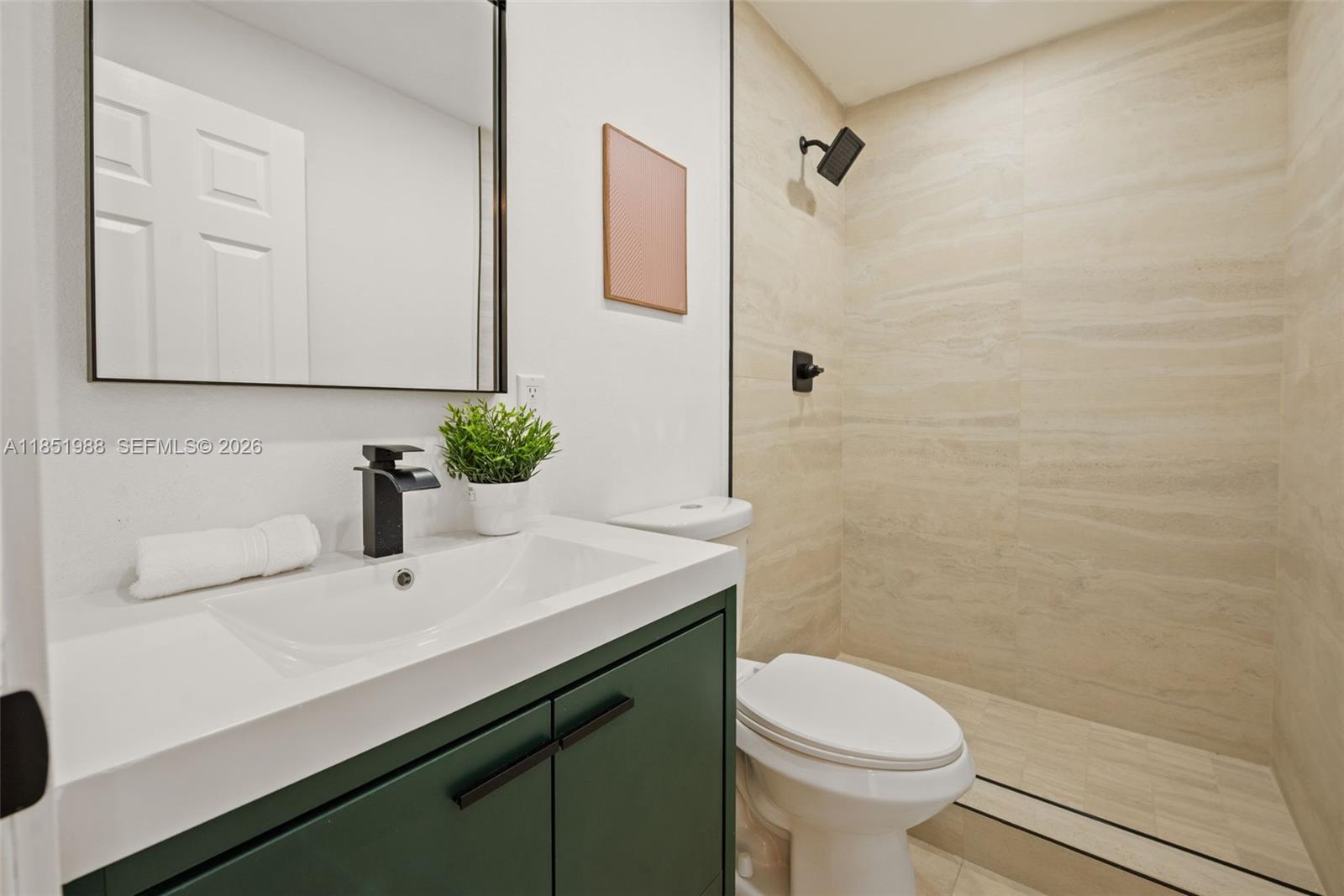 PARA VILLA HEIGHTS - Residential