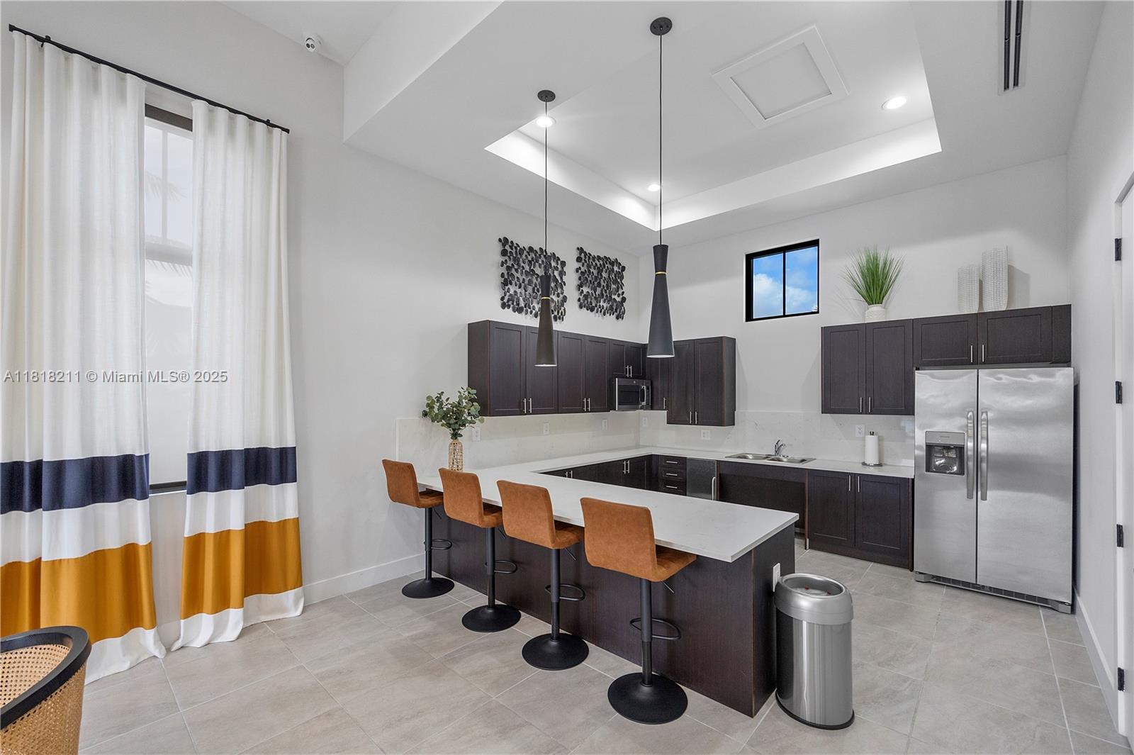 ESTATES AT SILVER PALM - Residential