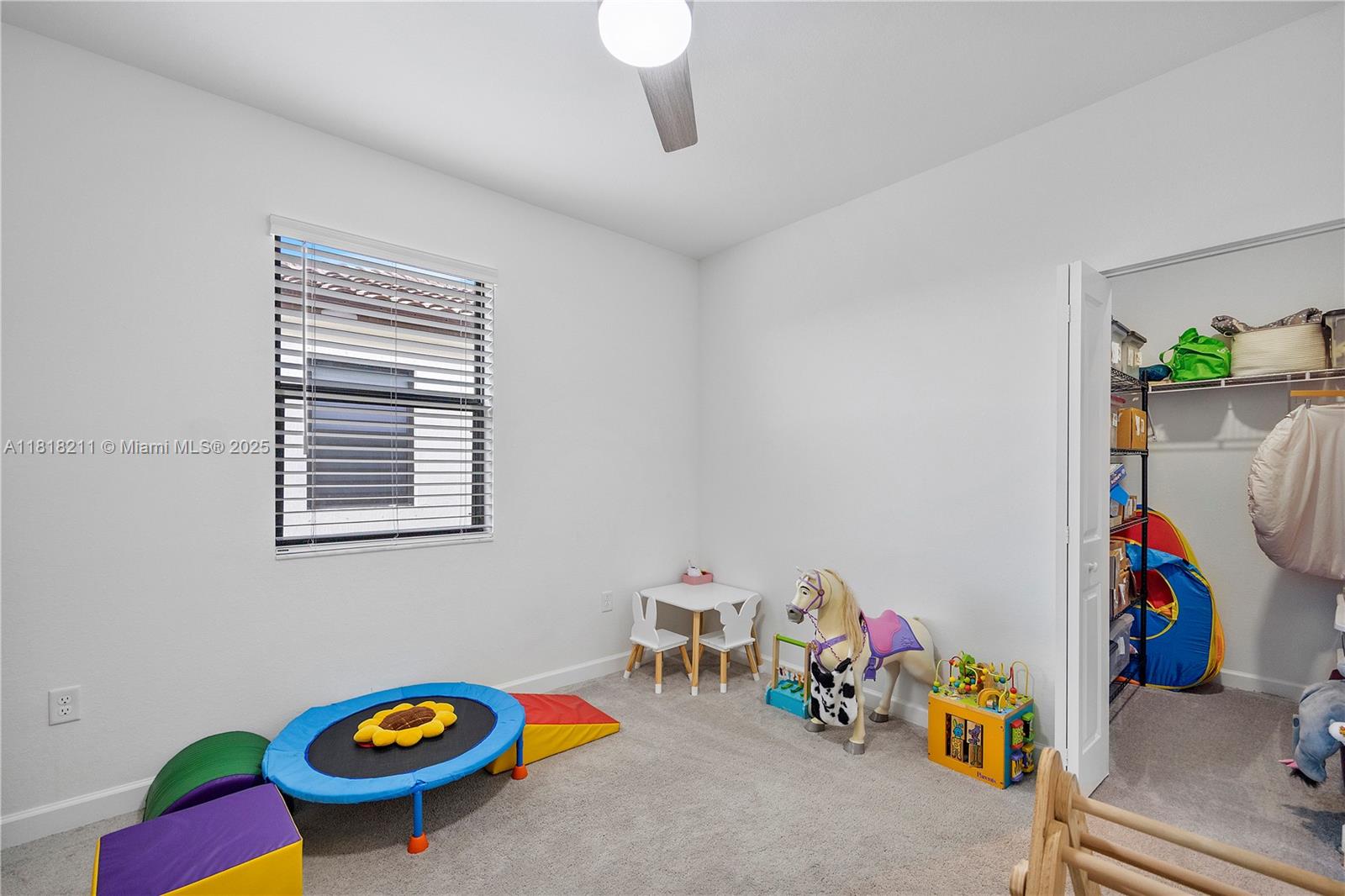 ESTATES AT SILVER PALM - Residential