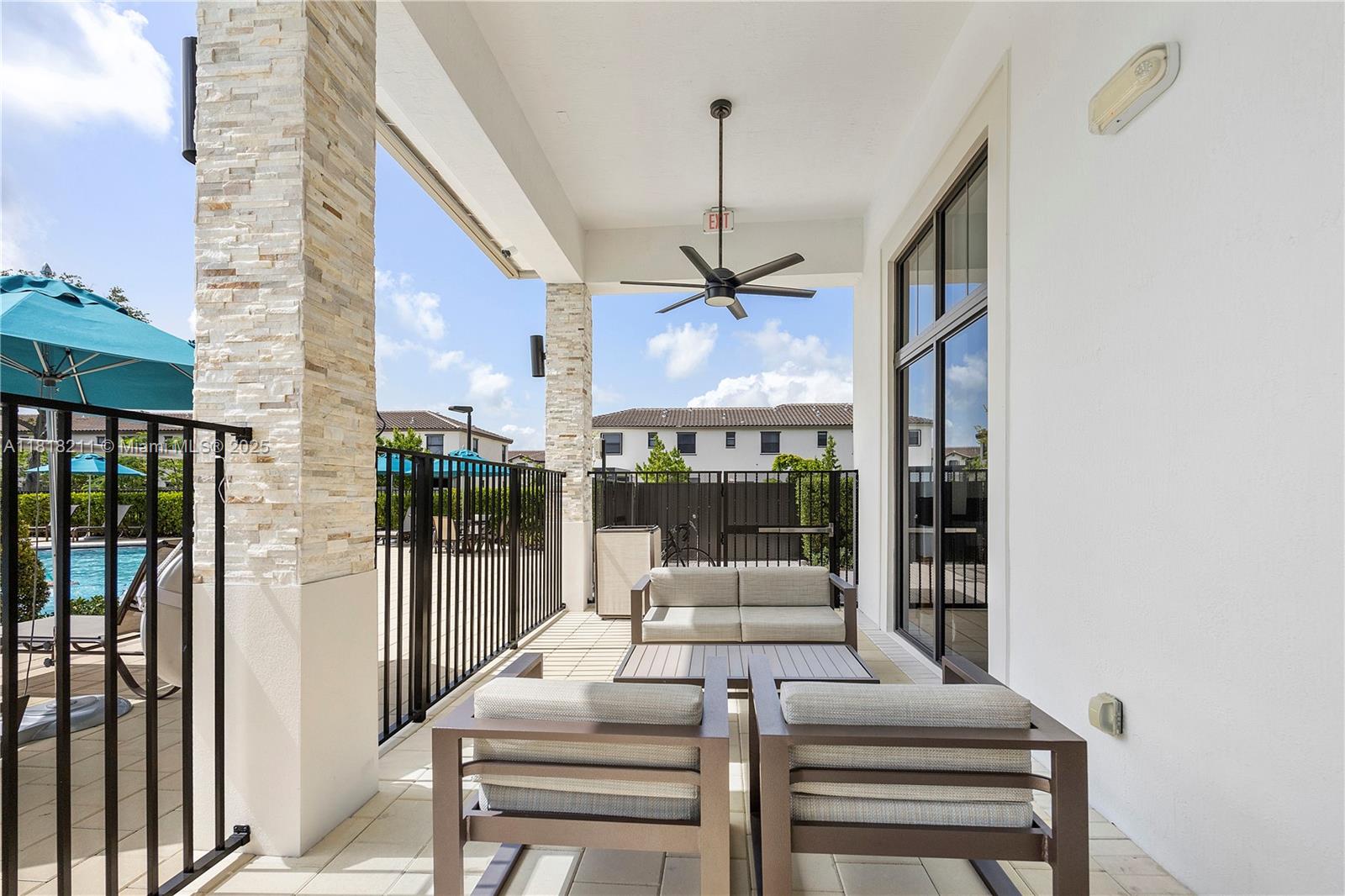 ESTATES AT SILVER PALM - Residential