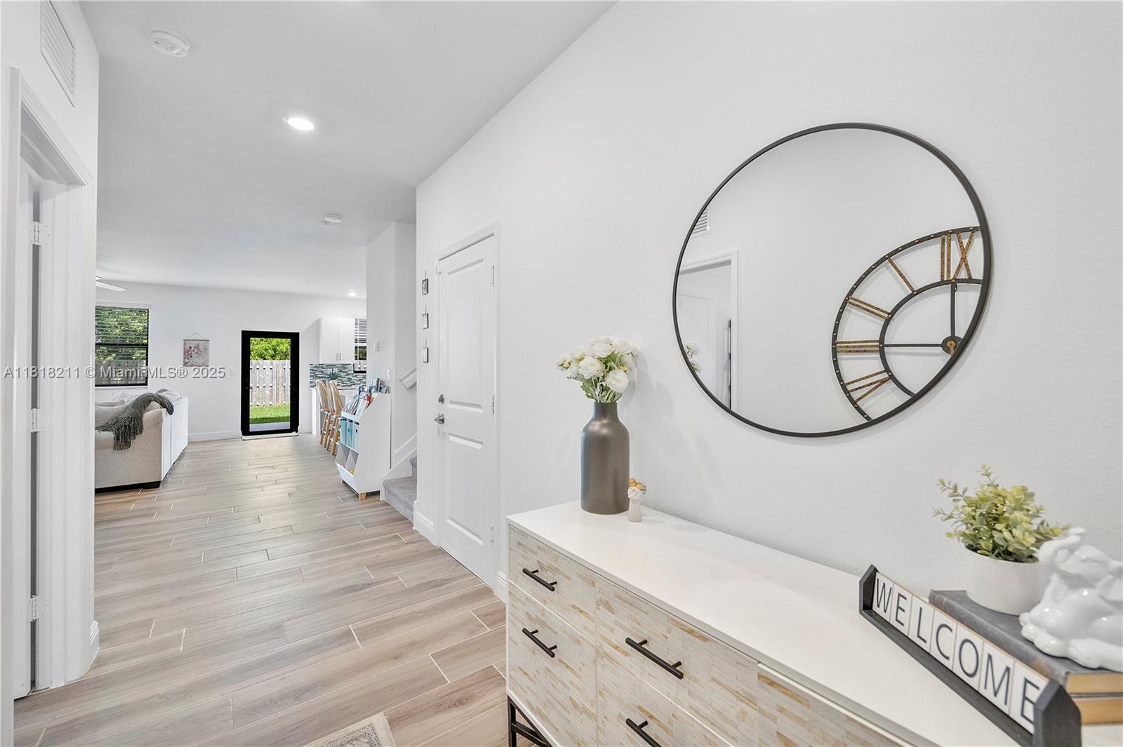 ESTATES AT SILVER PALM - Residential