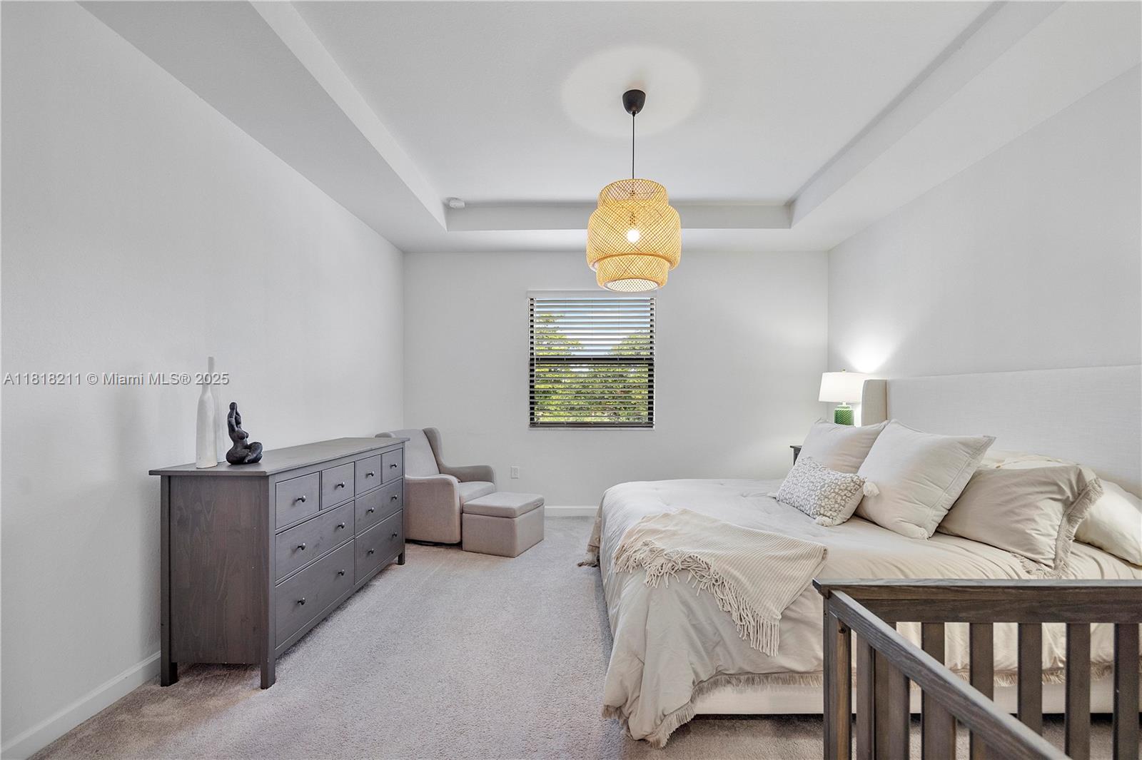ESTATES AT SILVER PALM - Residential