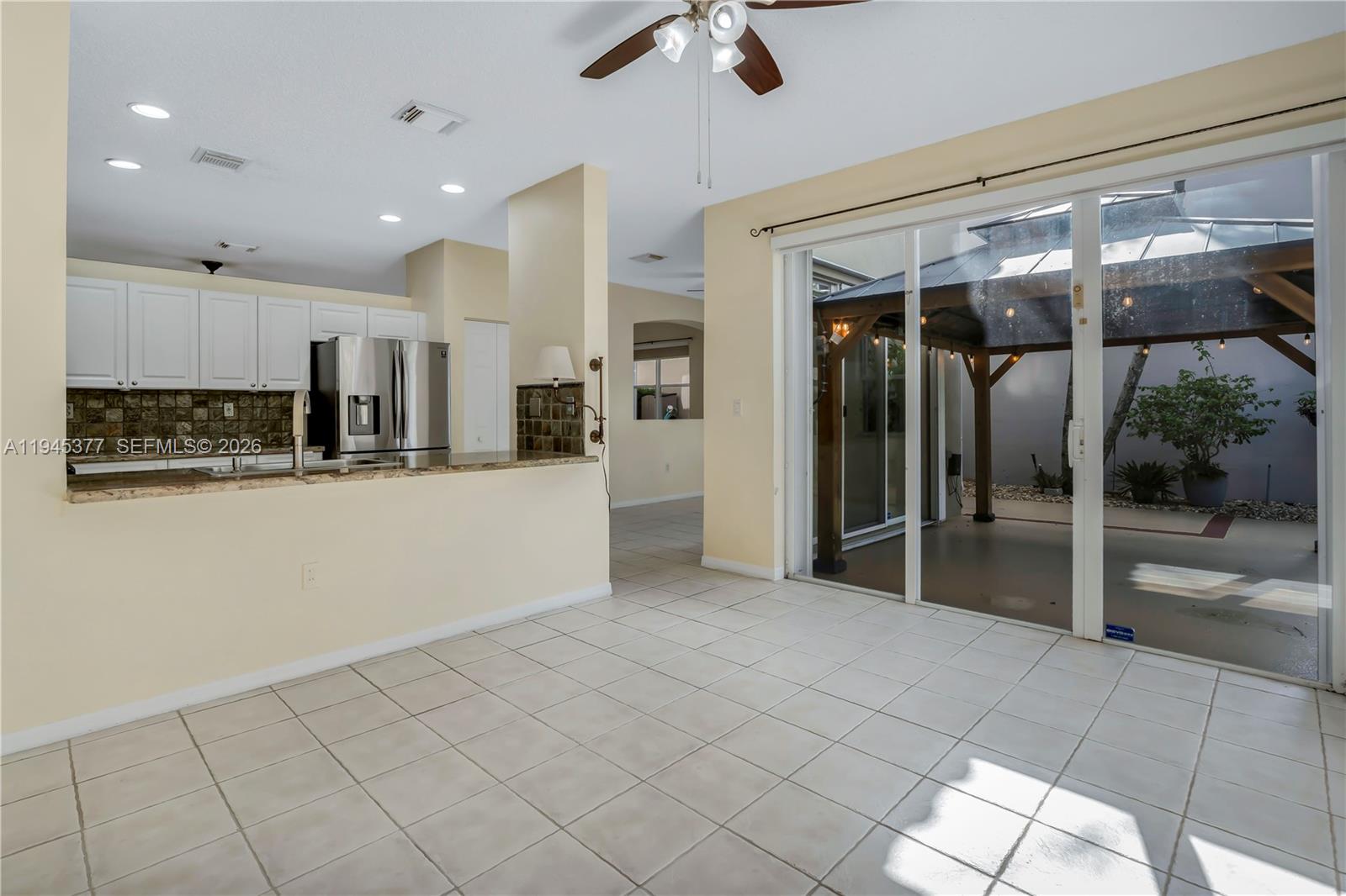 SILVER LAKES SEC 1 AMEND - Residential