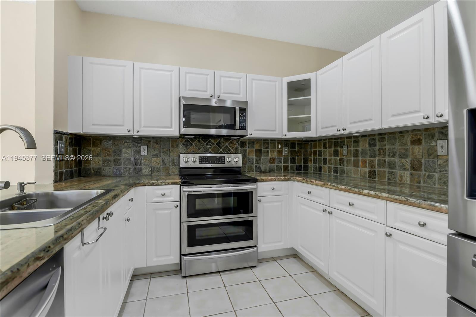 SILVER LAKES SEC 1 AMEND - Residential