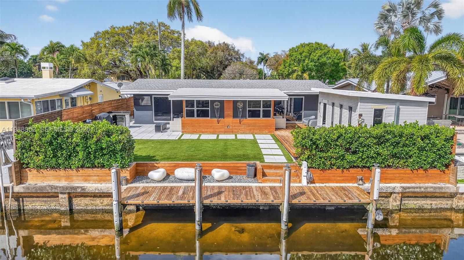 LAUDERDALE ISLES NO 2 - Residential