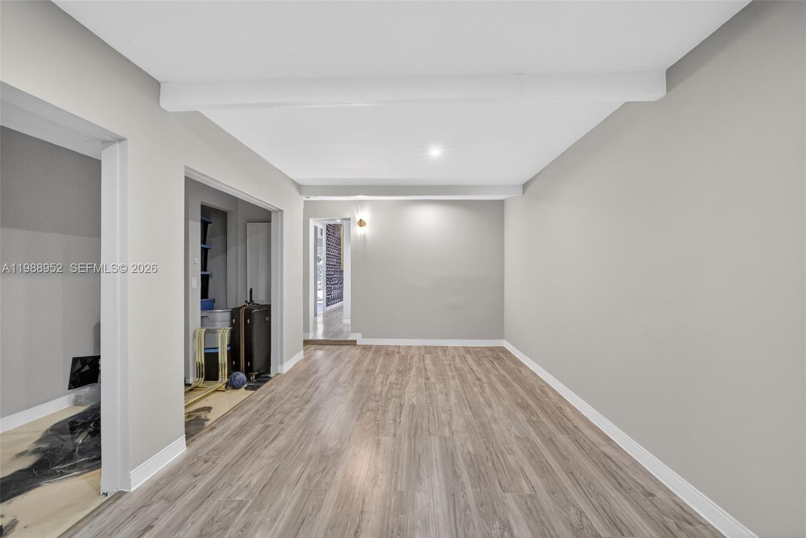 LAUDERDALE ISLES NO 2 - Residential