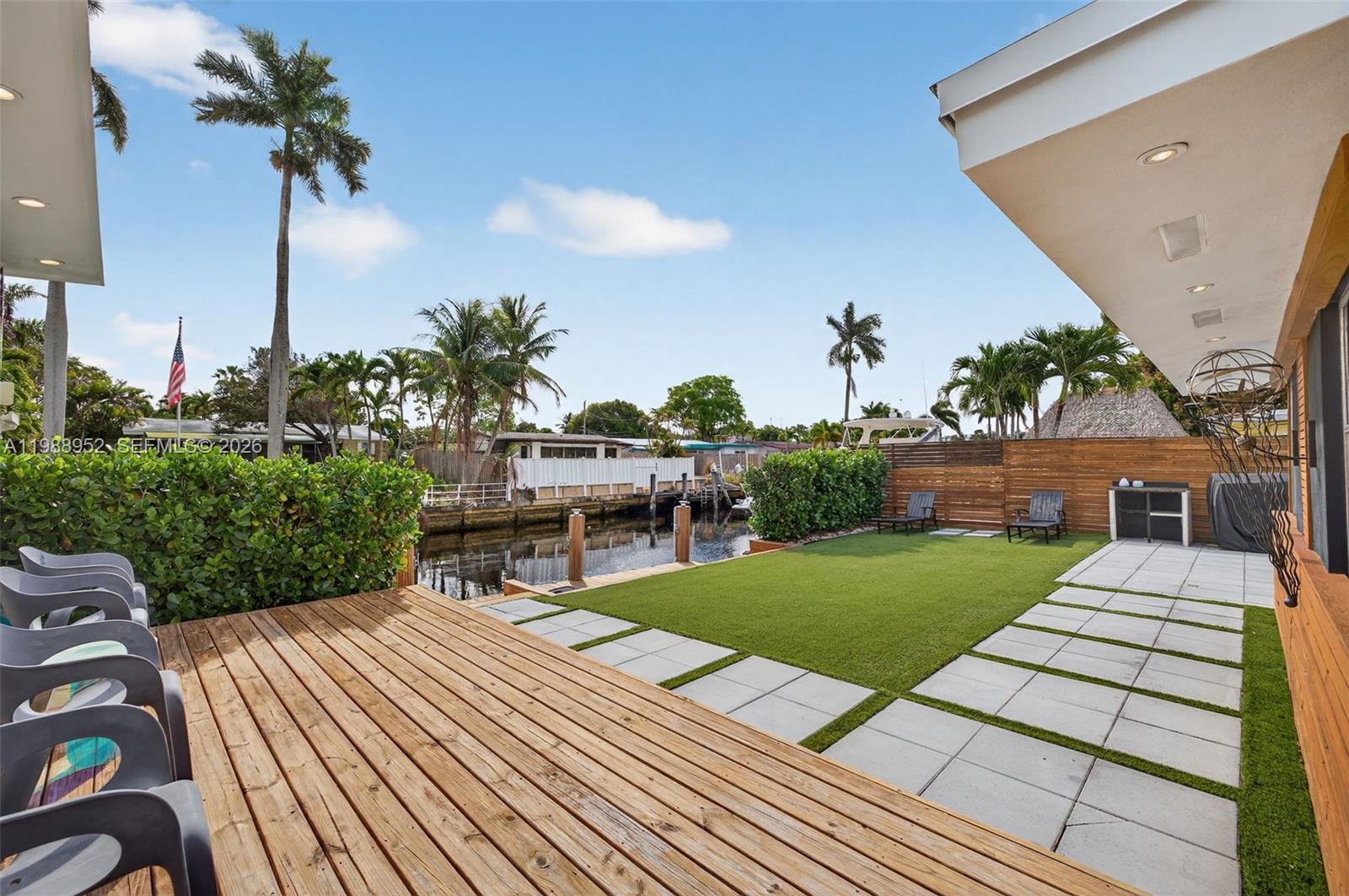 LAUDERDALE ISLES NO 2 - Residential