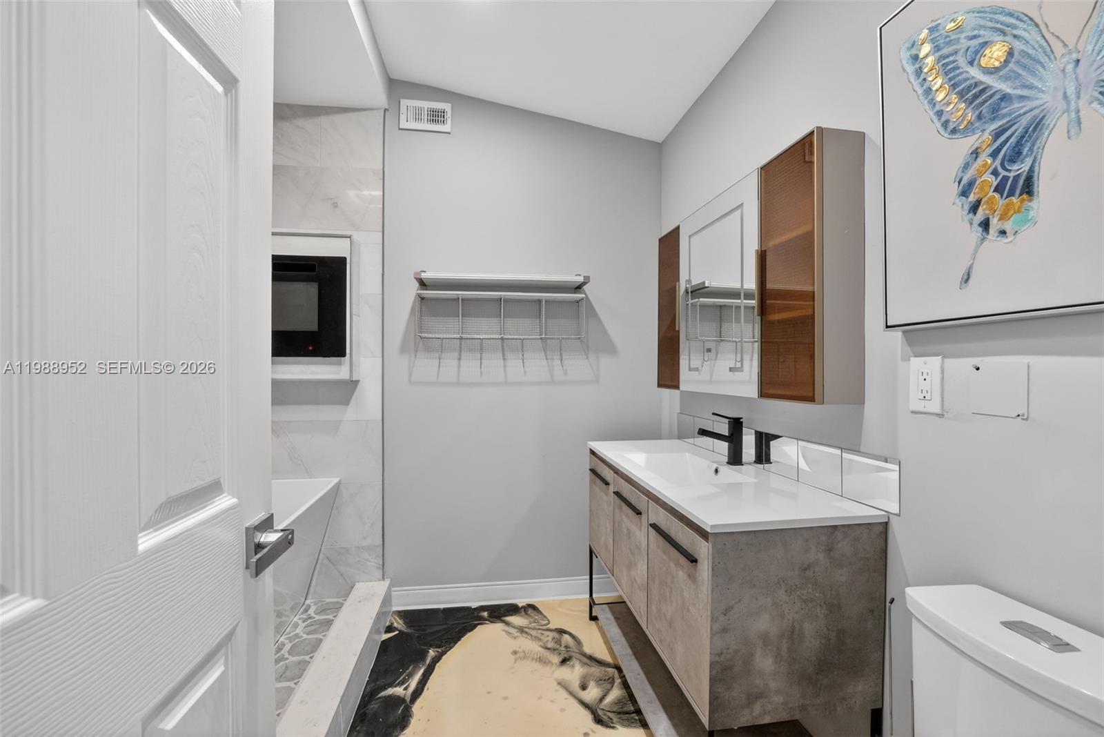 LAUDERDALE ISLES NO 2 - Residential