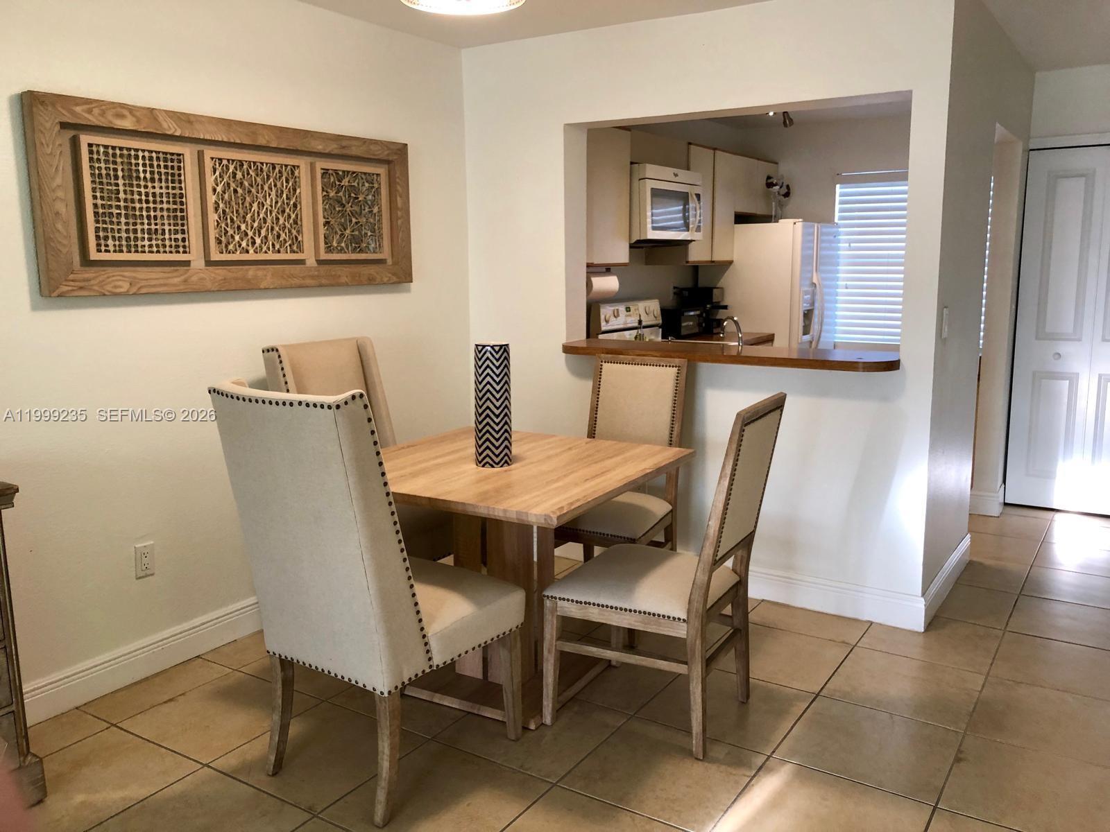 MILLER VILLAS CONDO - Residential Lease