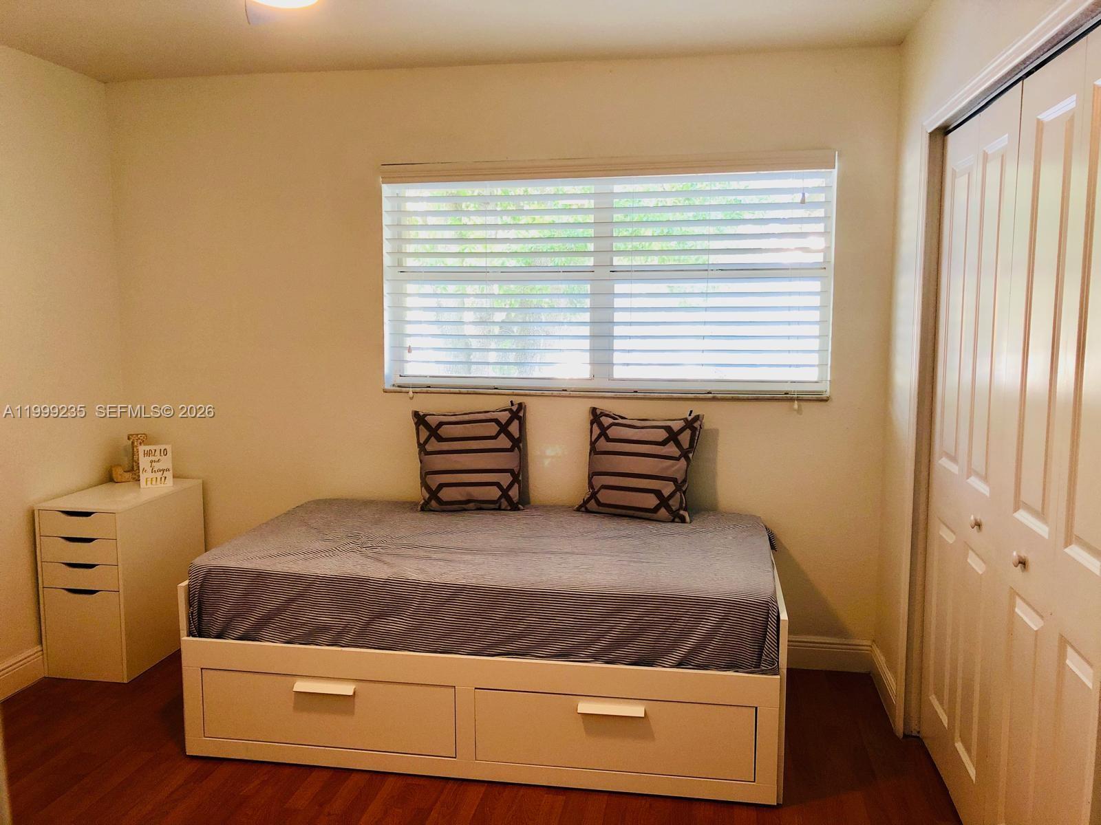 MILLER VILLAS CONDO - Residential Lease