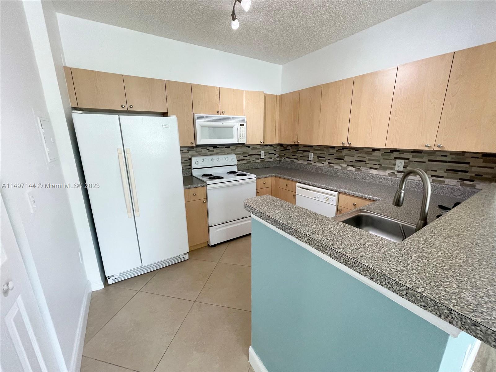 EL-AD RESIDENCES AT MIRAM - Residential Lease