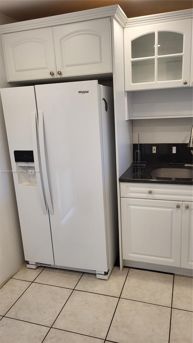 ENSENADA CONDO BLDG E-II - Residential