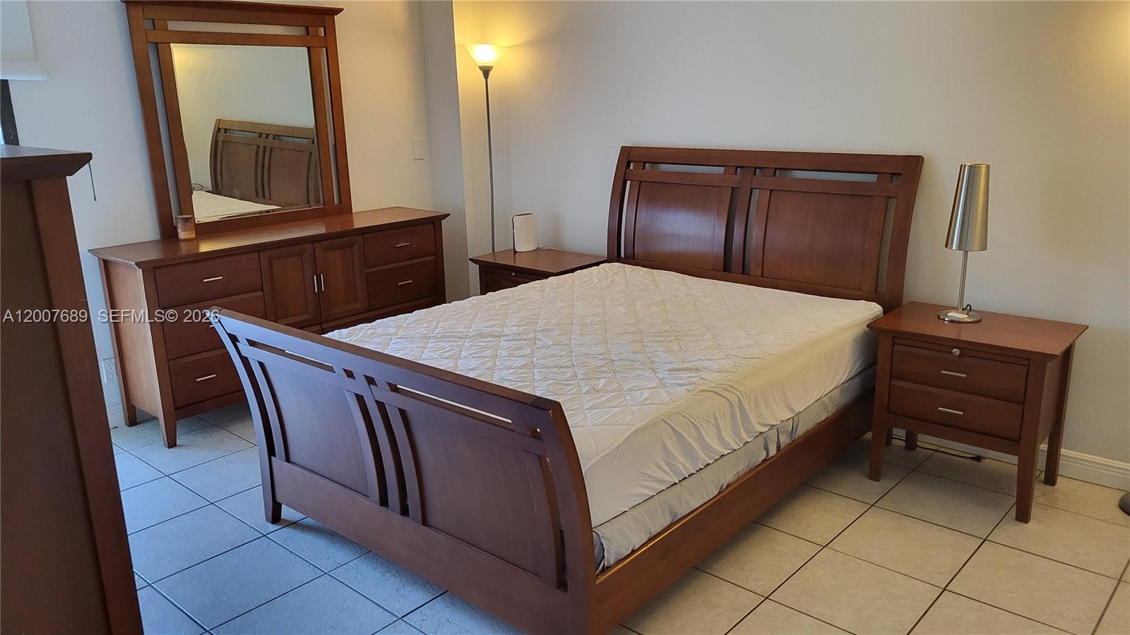 ENSENADA CONDO BLDG E-II - Residential