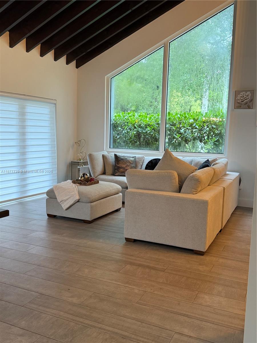 COCONUT GR SEC 1 C GAB - Residential Lease