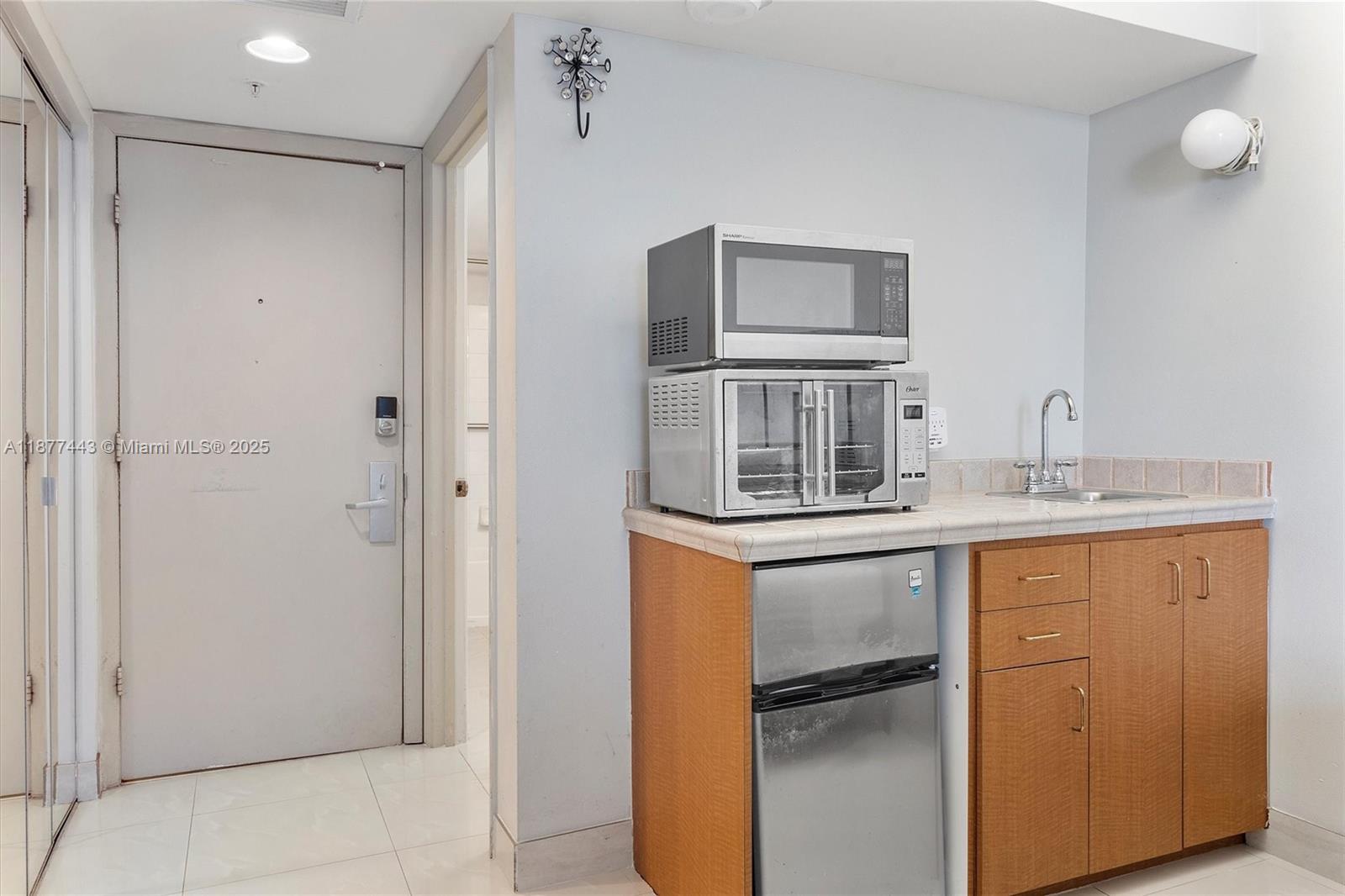 OCEAN POINT BEACH CLUB CO - Residential