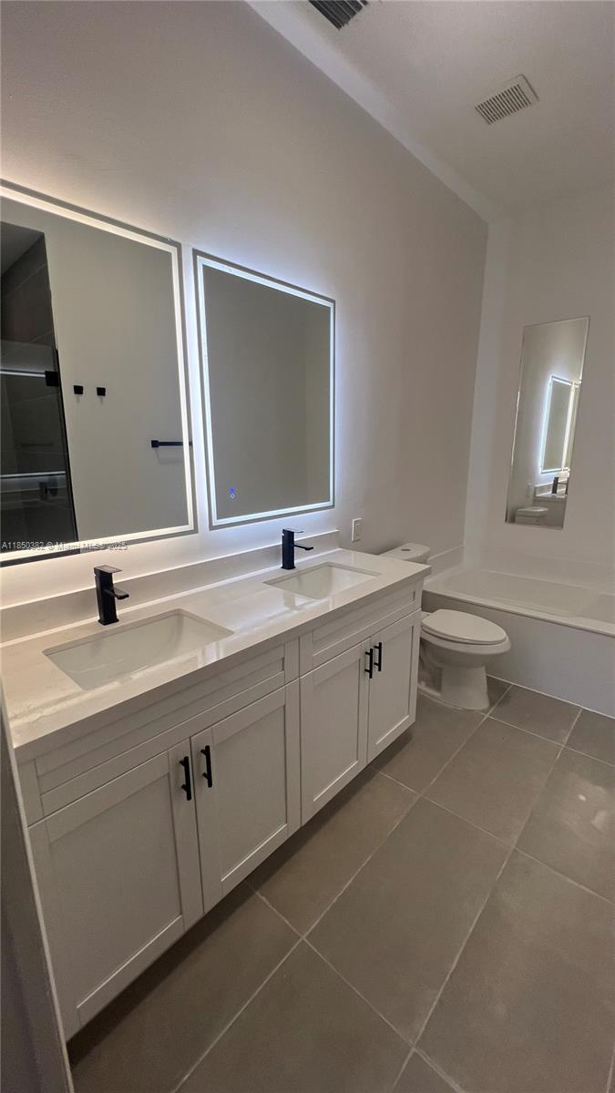 QUAIL RUN VILLAS - Residential