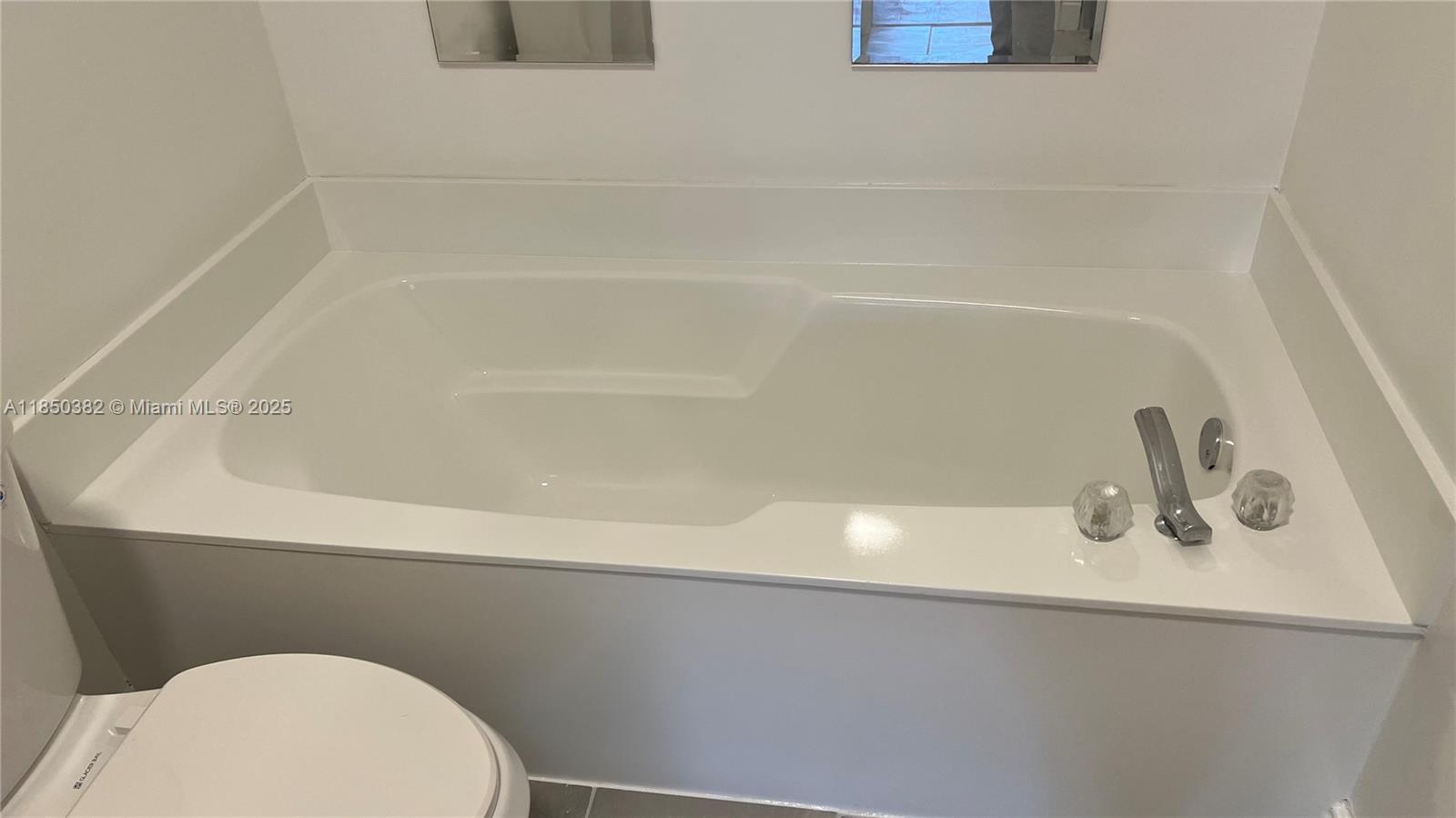 QUAIL RUN VILLAS - Residential