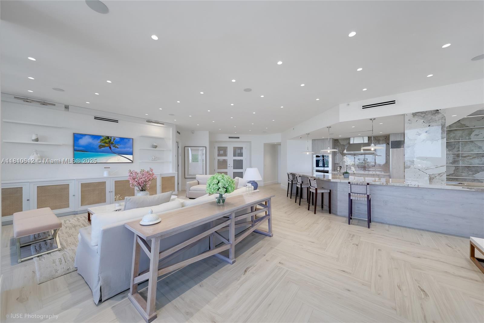 BELLINI CONDO - Residential Lease