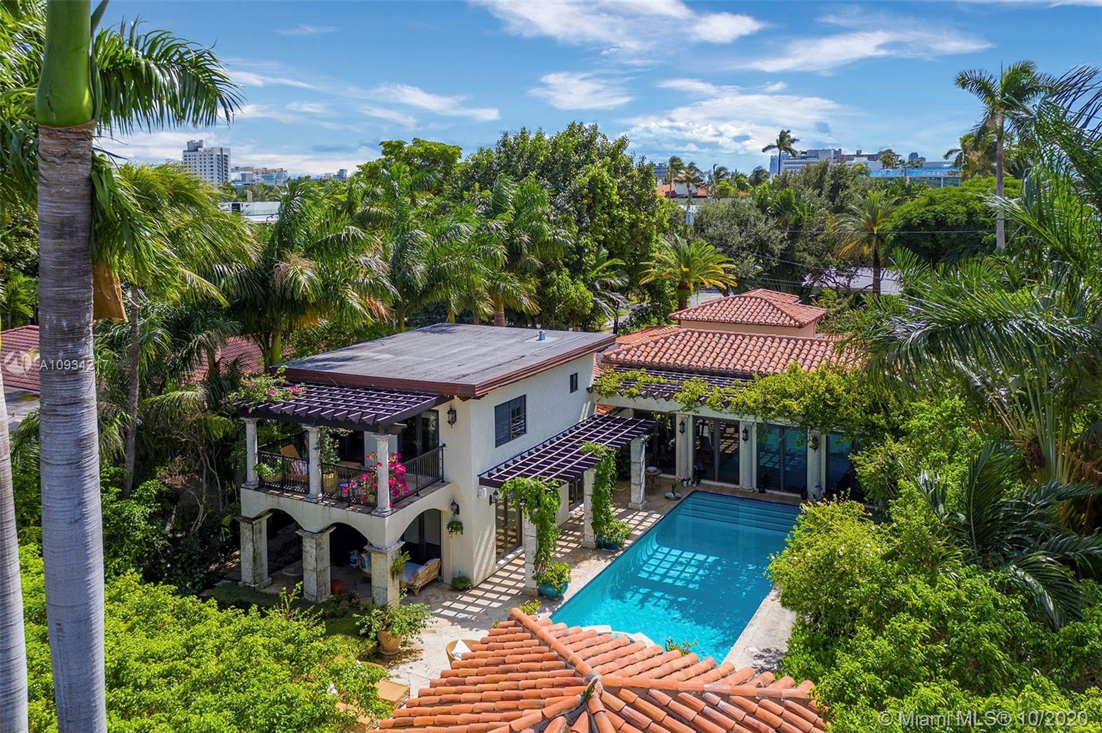 SUNSET ISLANDS-ISLAND NO - Residential